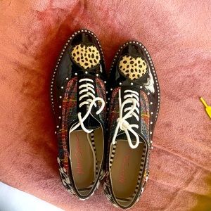 Betsy Johnson Marti Oxford flats